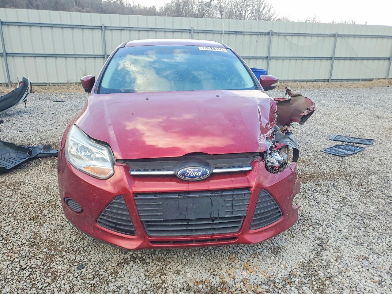 2014 FORD FOCUS SE photo 5