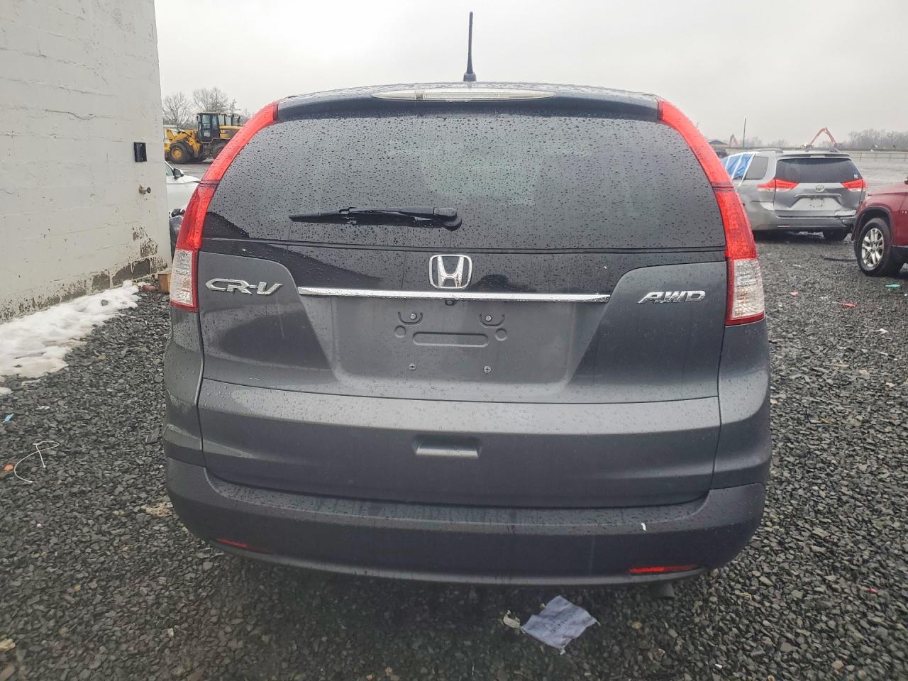 2014 HONDA CR-V LX photo 6