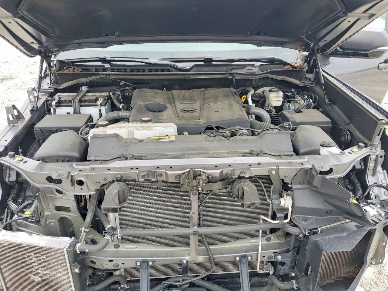 2024 TOYOTA TUNDRA photo 21