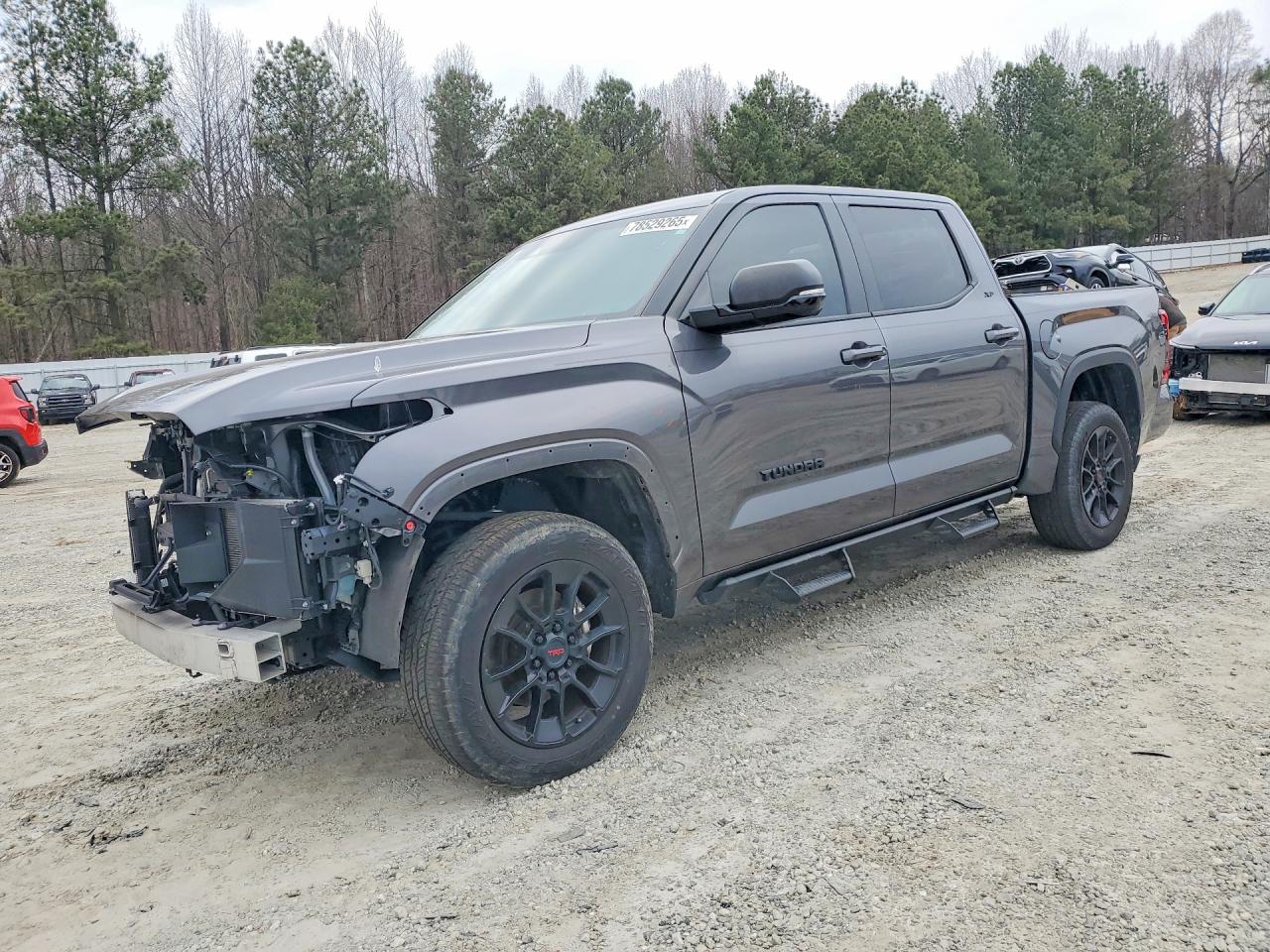 2024 TOYOTA TUNDRA