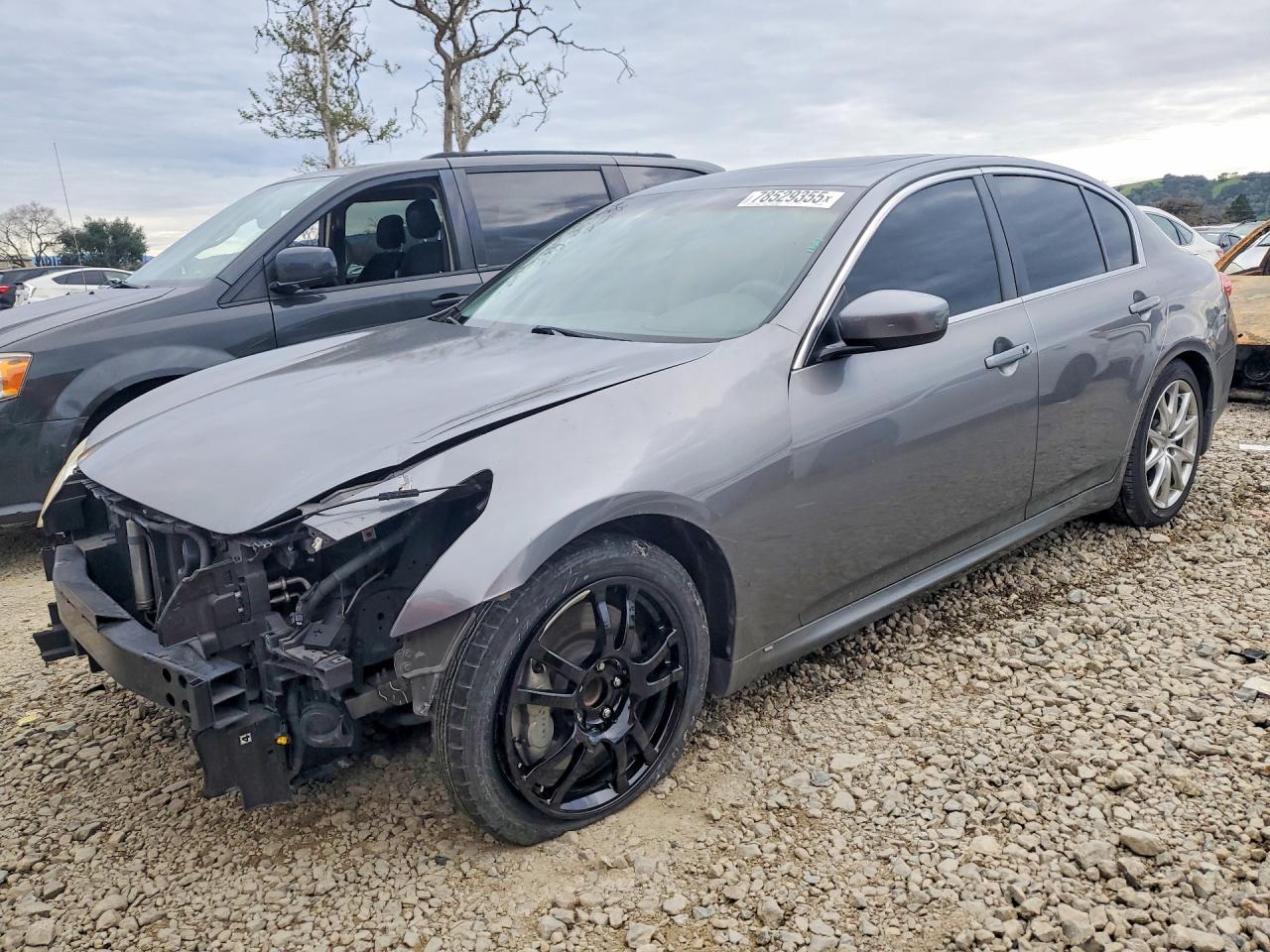 2010 INFINITI G37