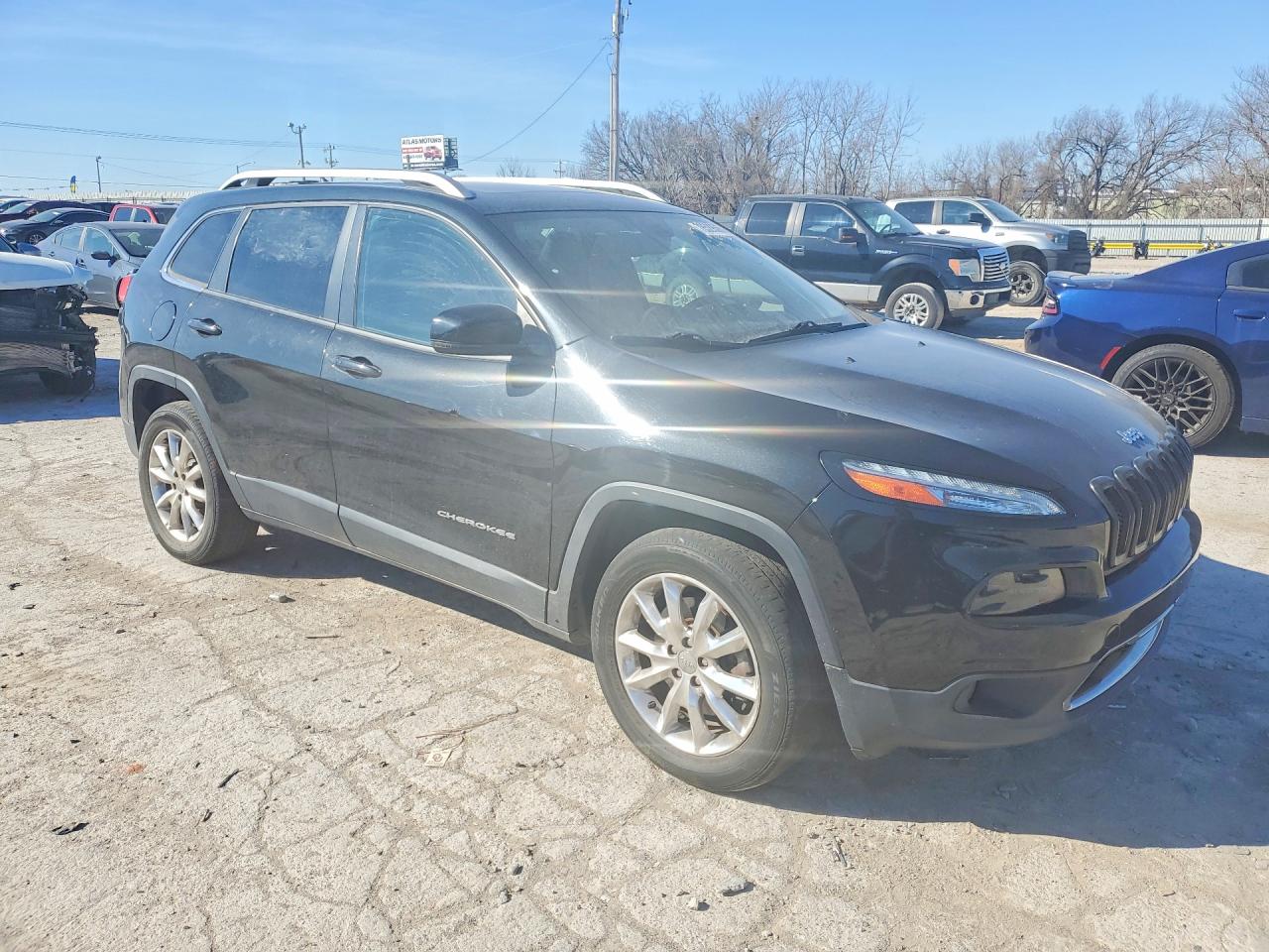 2015 JEEP CHEROKEE LIMITED photo 4