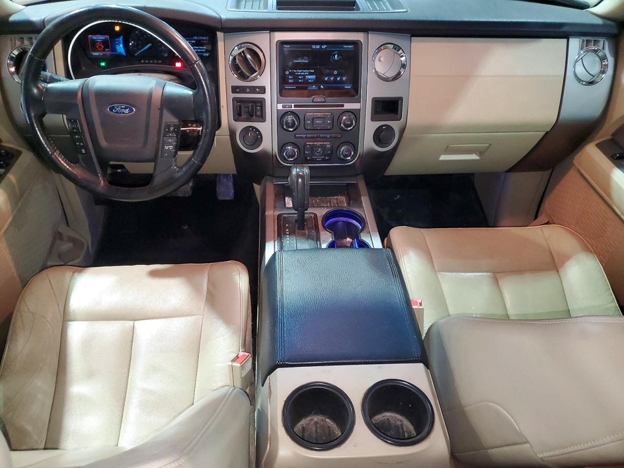2015 FORD EXPEDITION XLT photo 22