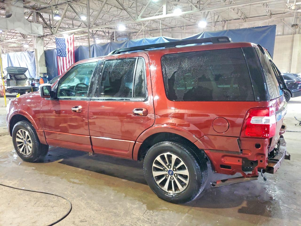2015 FORD EXPEDITION XLT photo 4