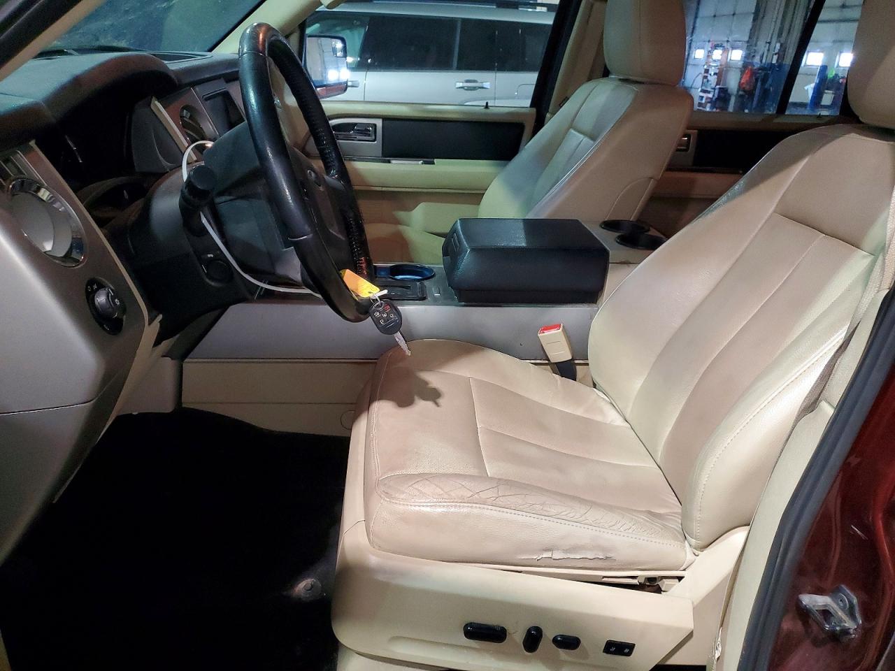 2015 FORD EXPEDITION XLT photo 19