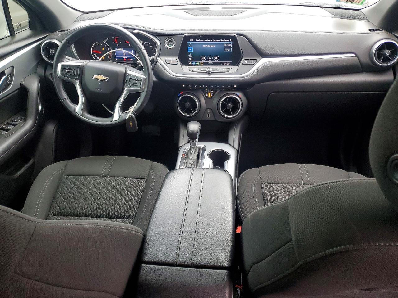 2020 CHEVROLET BLAZER 1LT photo 15