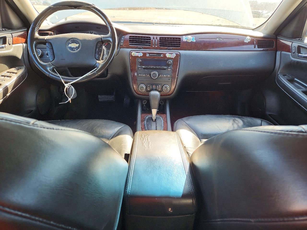 2010 CHEVROLET IMPALA LTZ photo 8
