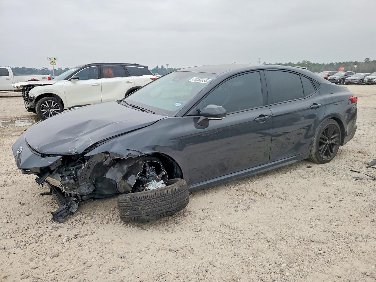 2026 TOYOTA CAMRY
