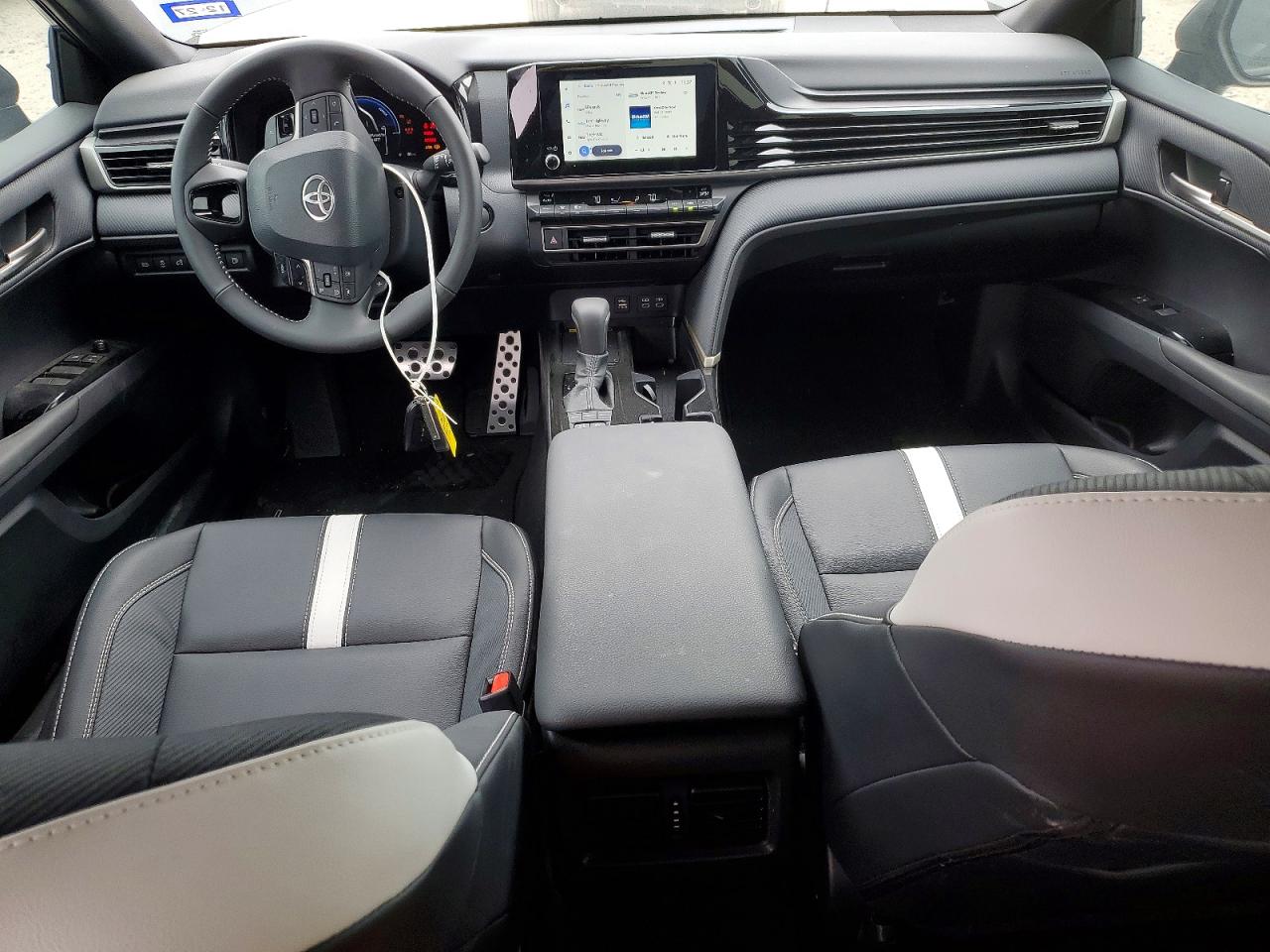 2026 TOYOTA CAMRY SE photo 20