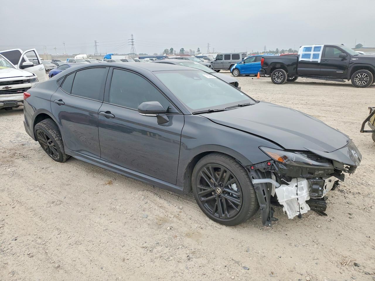 2026 TOYOTA CAMRY SE photo 10