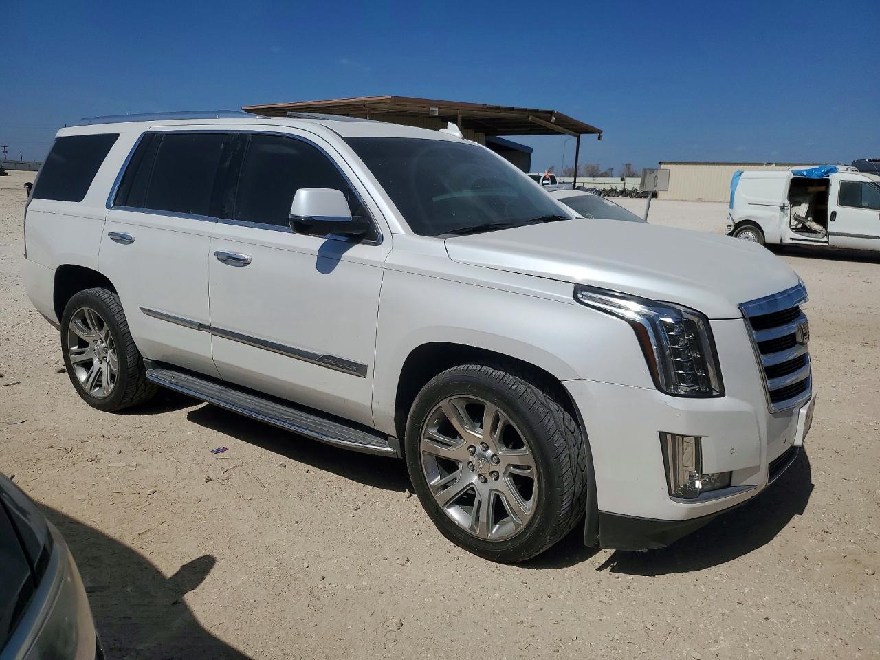 2016 CADILLAC ESCALADE LUXURY photo 10