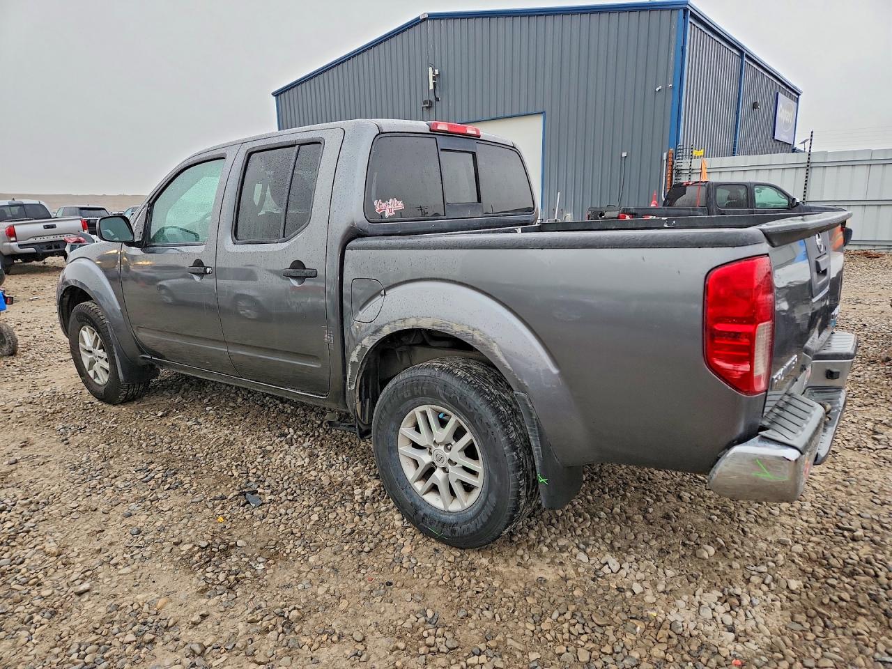 2019 NISSAN FRONTIER SV photo 3