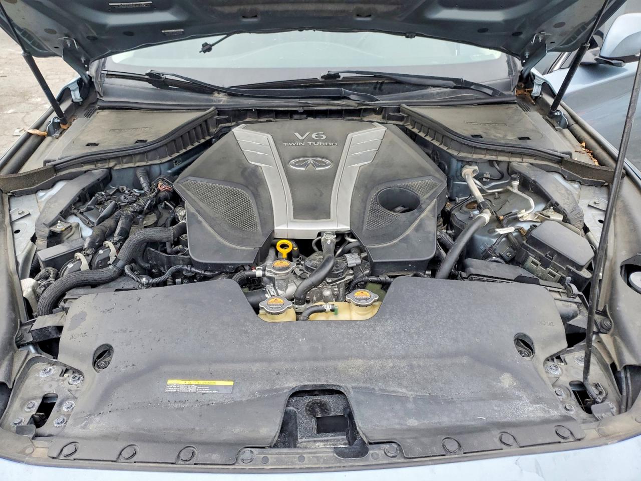 2018 INFINITI Q50 LUXE photo 11