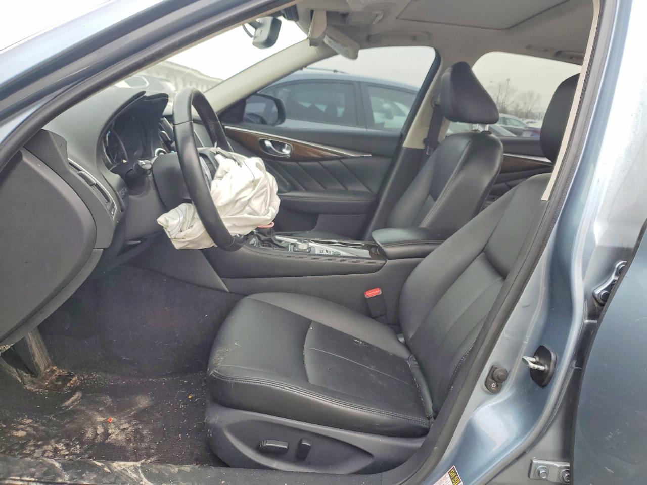 2018 INFINITI Q50 LUXE photo 7
