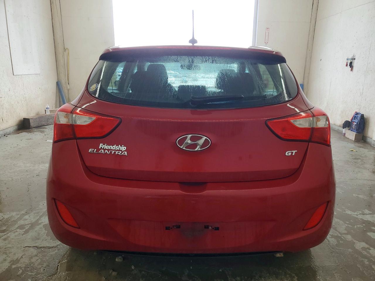 2016 HYUNDAI ELANTRA GT BASE photo 6