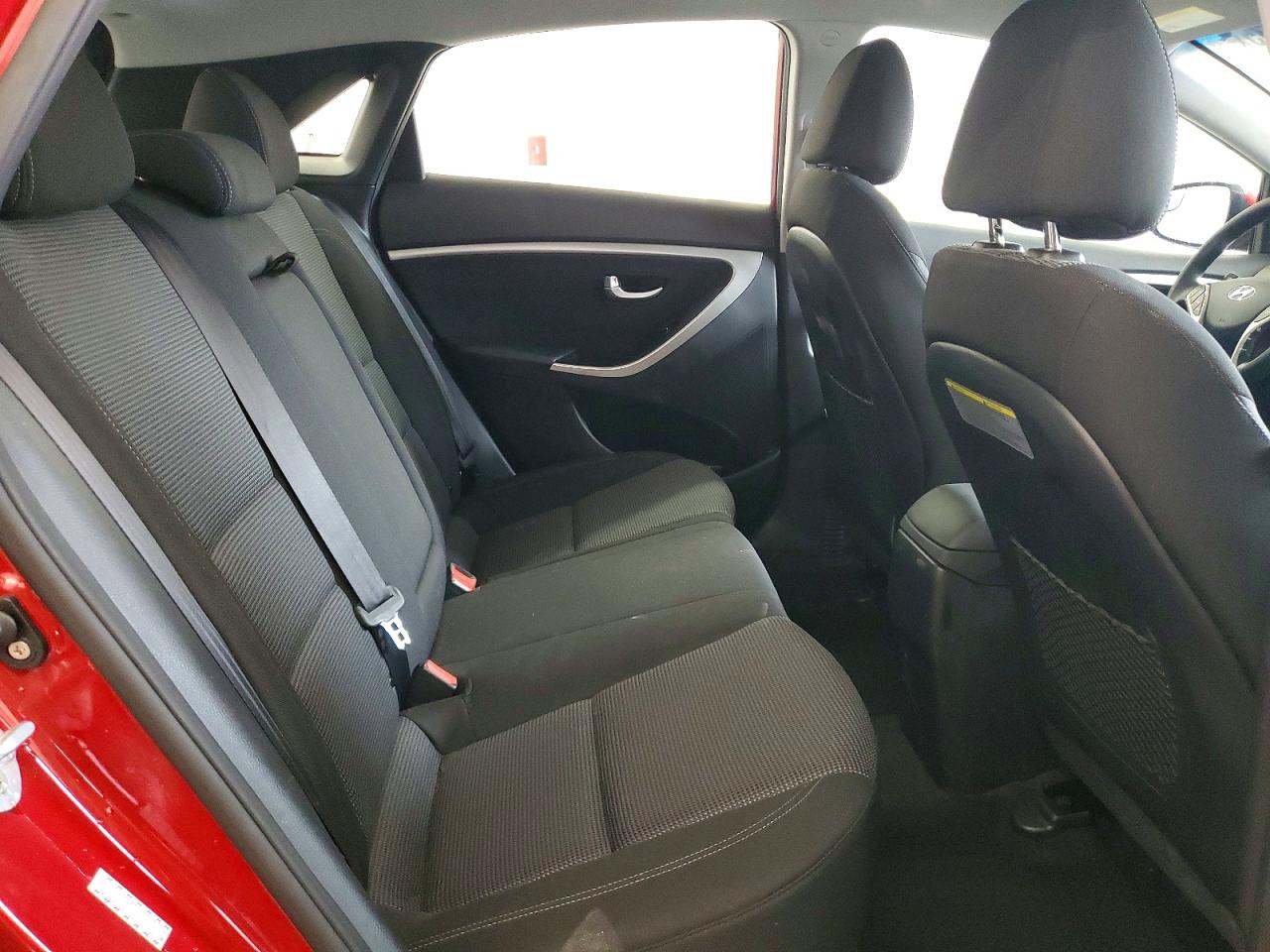 2016 HYUNDAI ELANTRA GT BASE photo 10