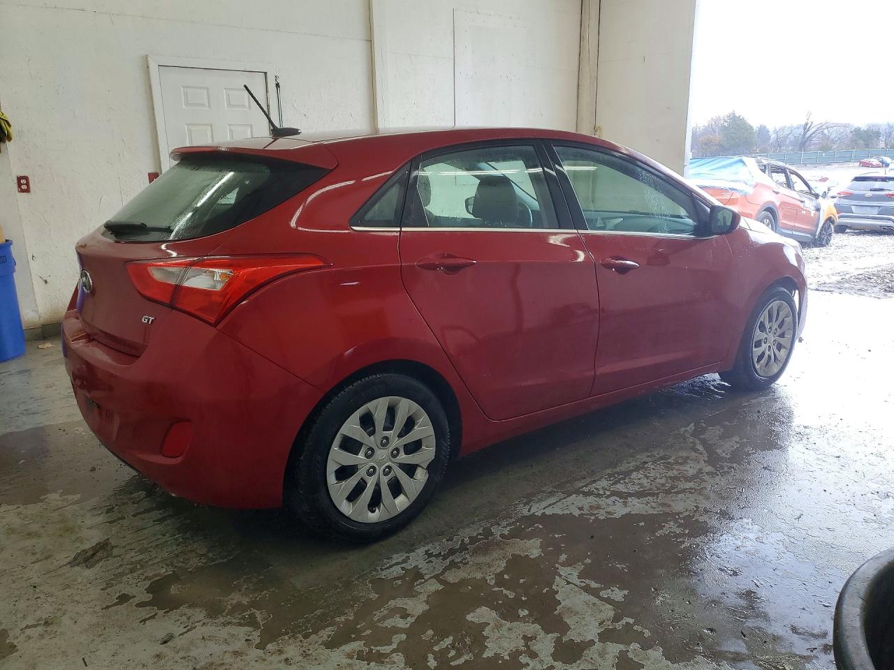2016 HYUNDAI ELANTRA GT BASE photo 3
