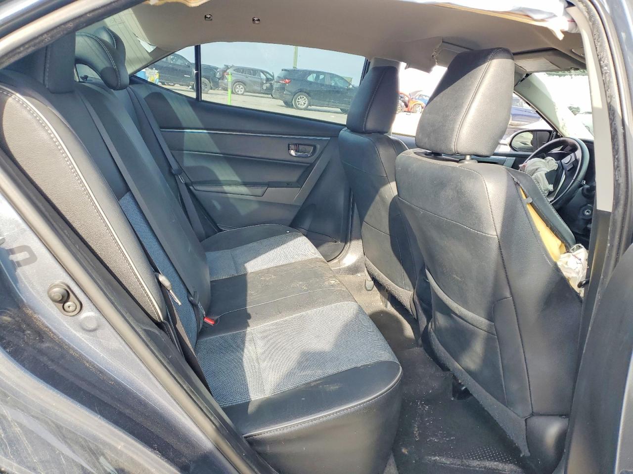 2014 TOYOTA COROLLA S PLUS photo 19