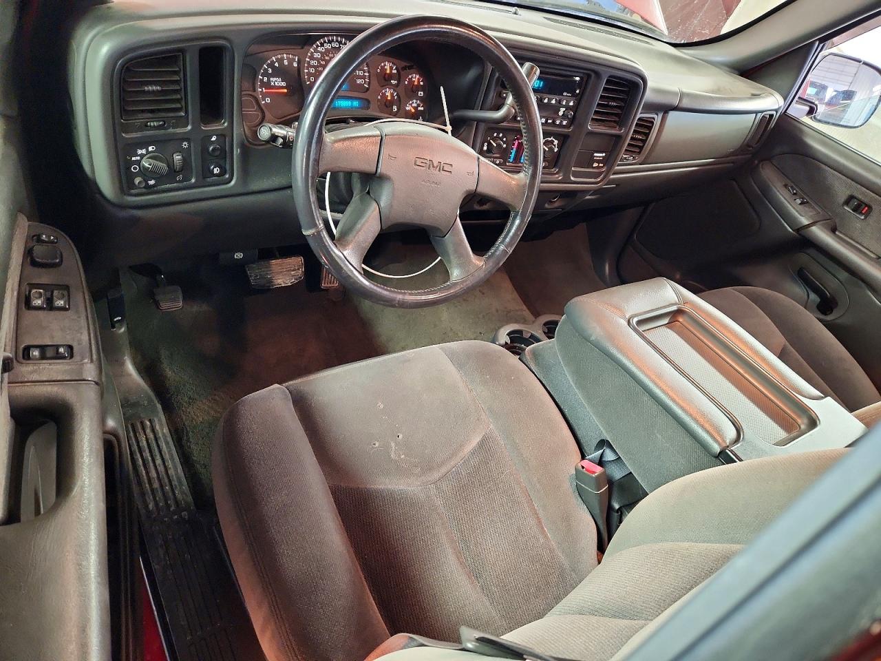 2003 GMC NEW SIERRA C1500 photo 15