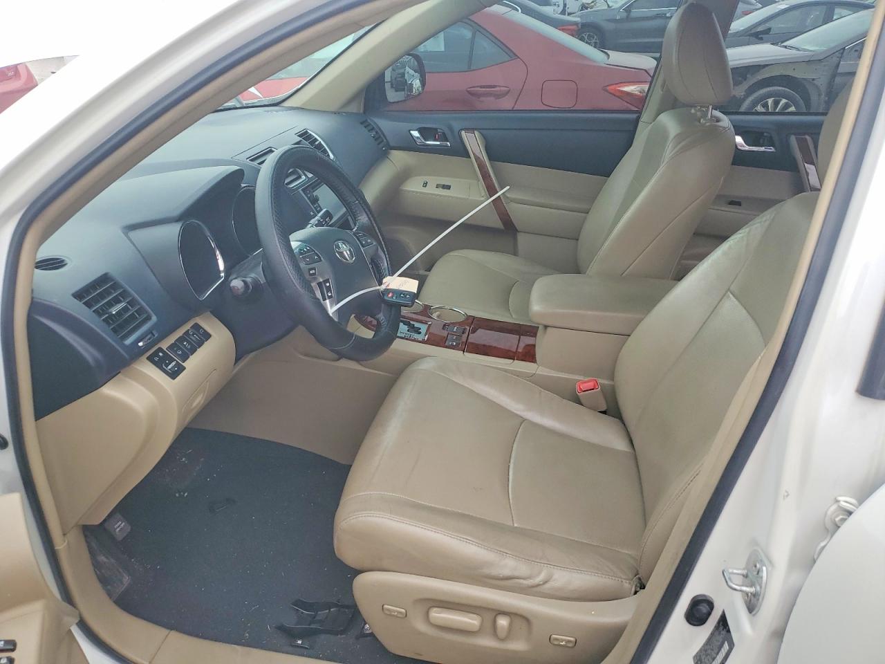 2013 TOYOTA HIGHLANDER LIMITED photo 19