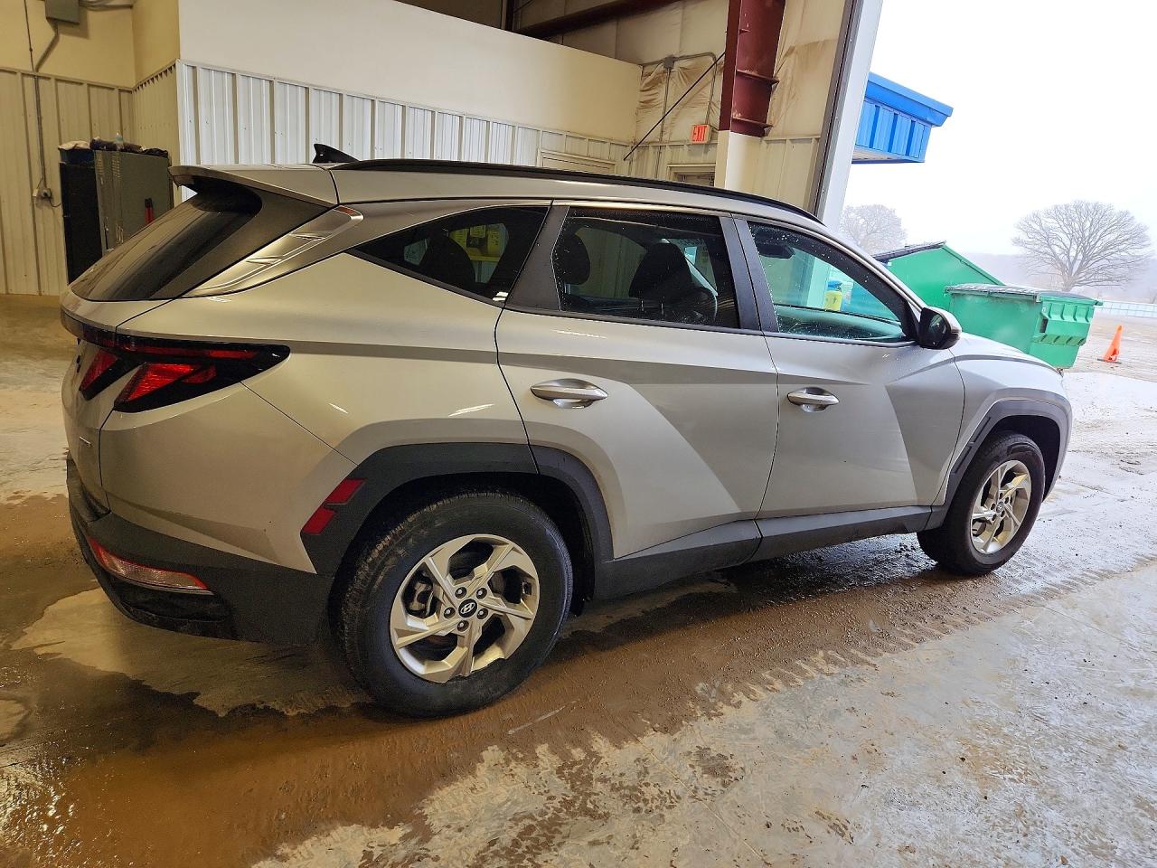 2024 HYUNDAI TUCSON SEL photo 3