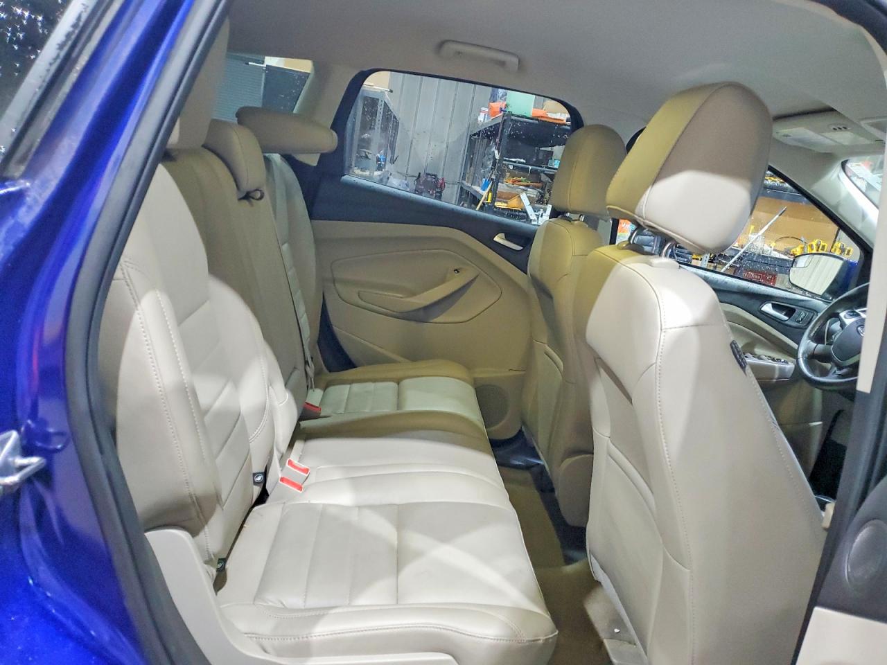 2016 FORD ESCAPE SE photo 21