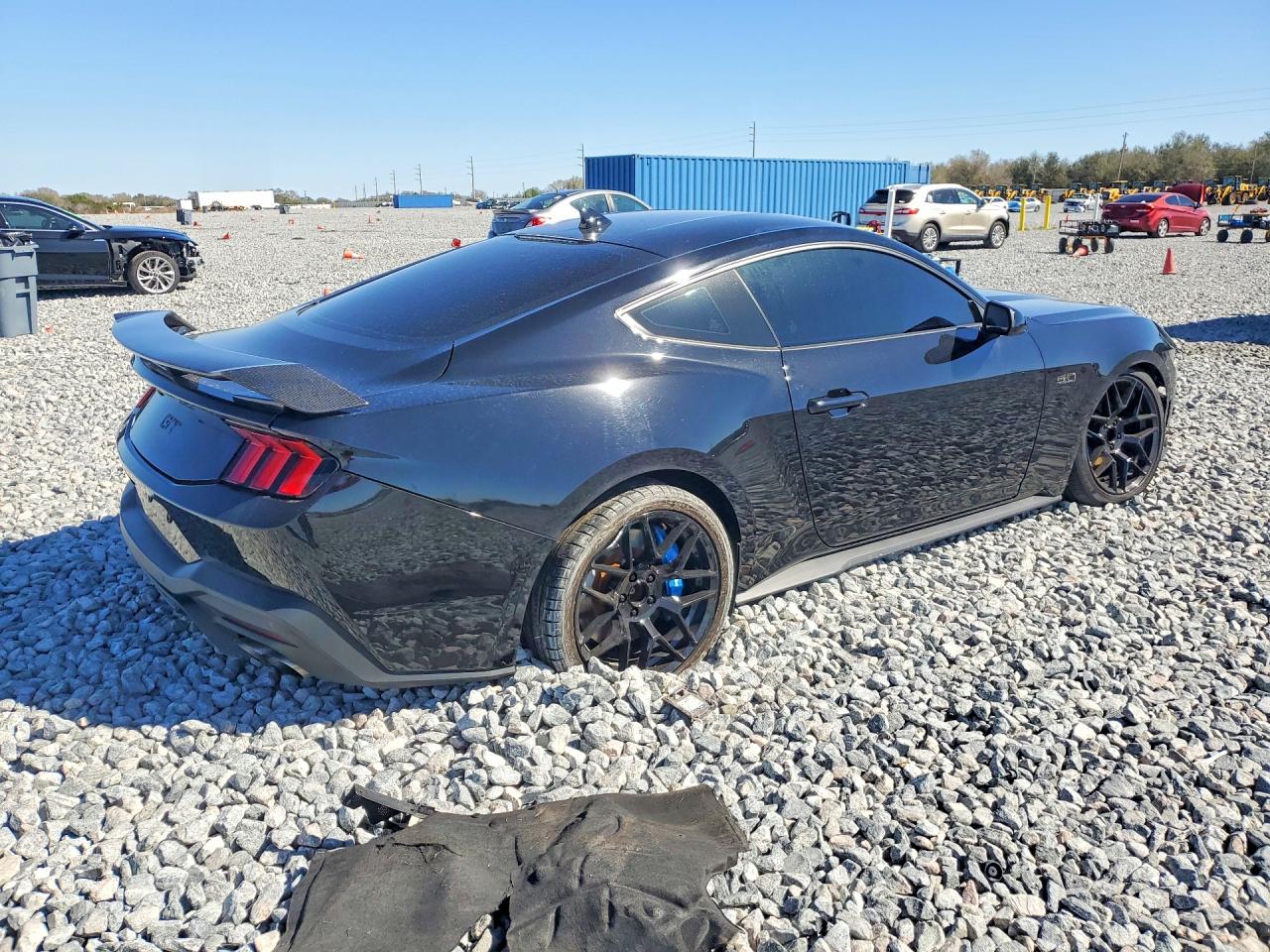 2024 FORD MUSTANG GT photo 5