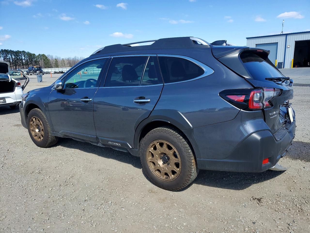 2025 SUBARU OUTBACK TOURING photo 4