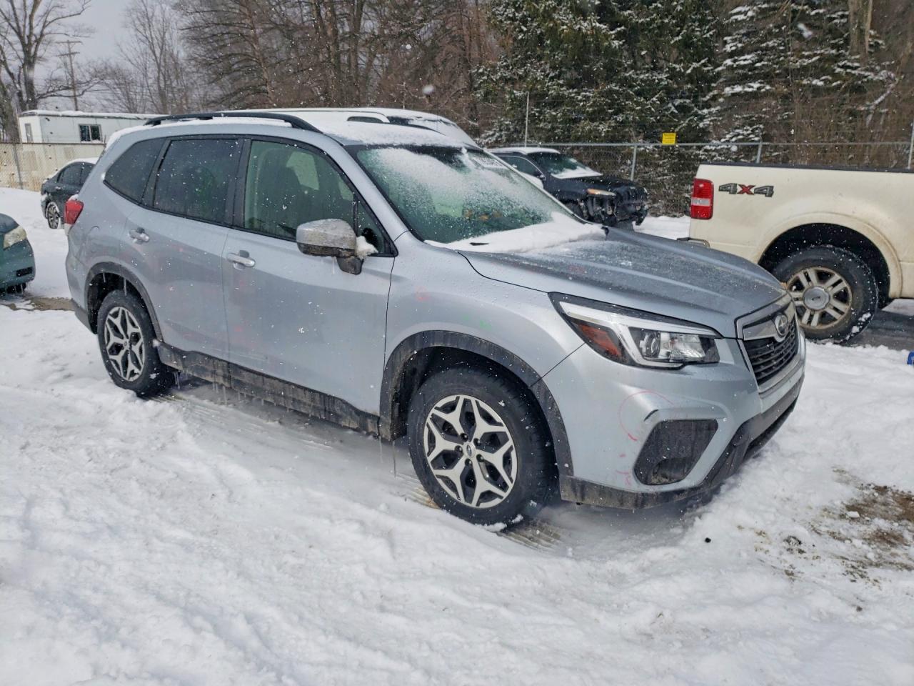 2019 SUBARU FORESTER PREMIUM photo 7
