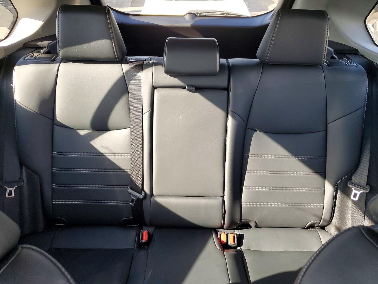 2021 TOYOTA RAV4 XLE PREMIUM photo 10