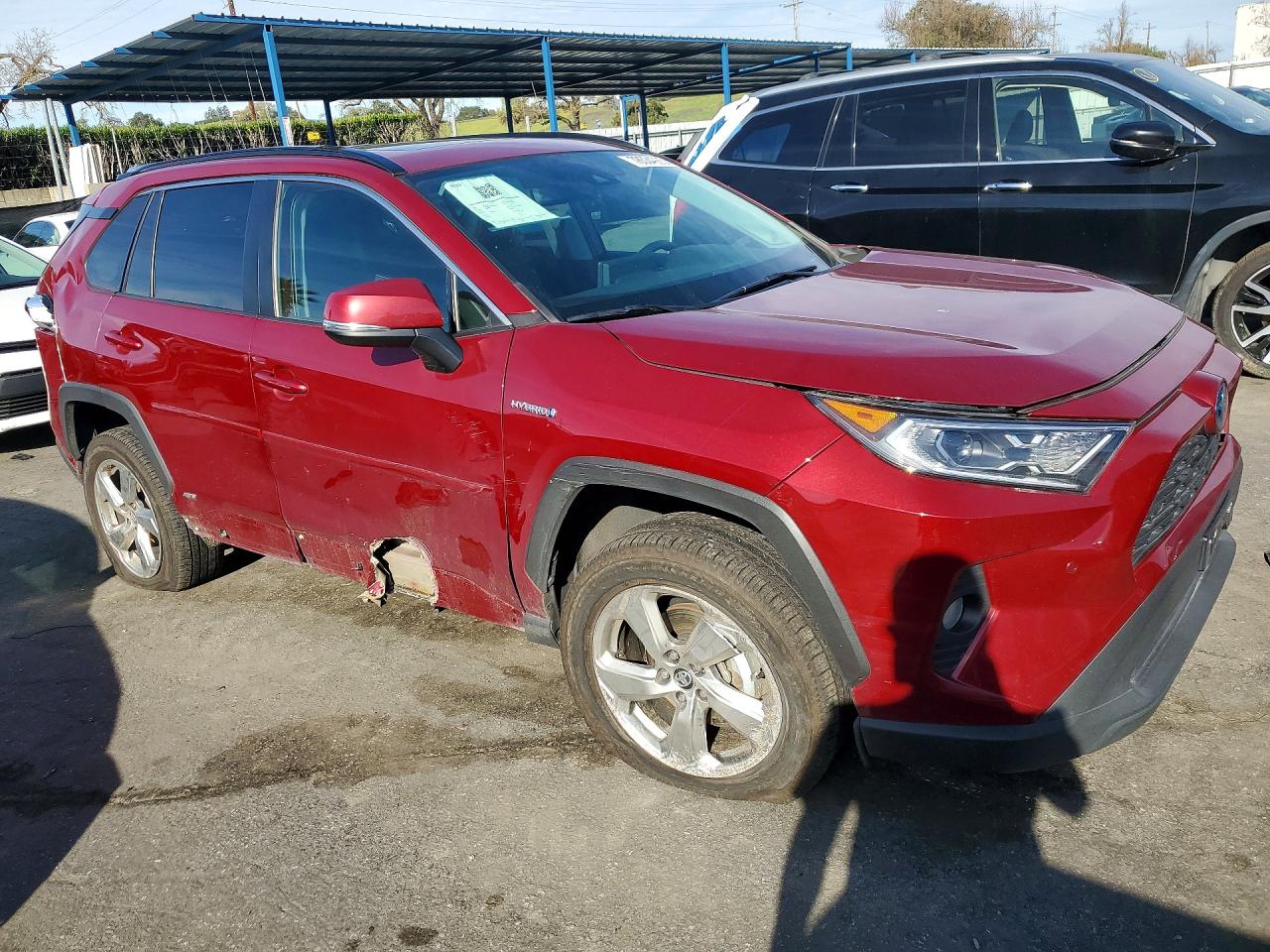 2021 TOYOTA RAV4 XLE PREMIUM photo 4