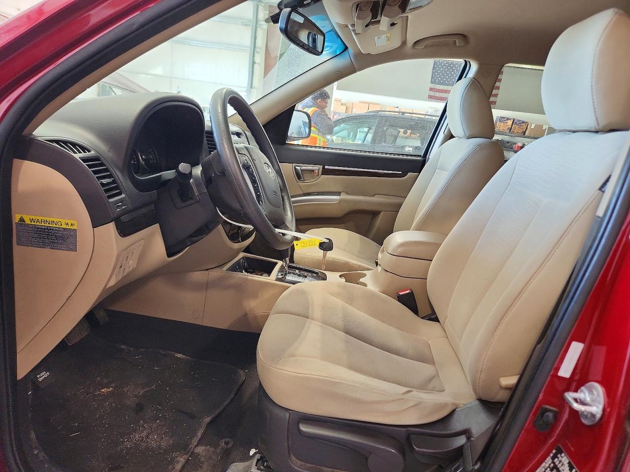 2012 HYUNDAI SANTA FE GLS photo 19