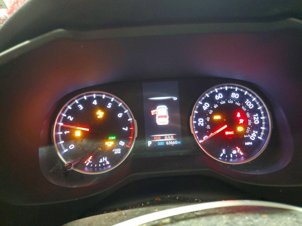 2021 TOYOTA RAV4 XLE photo 17