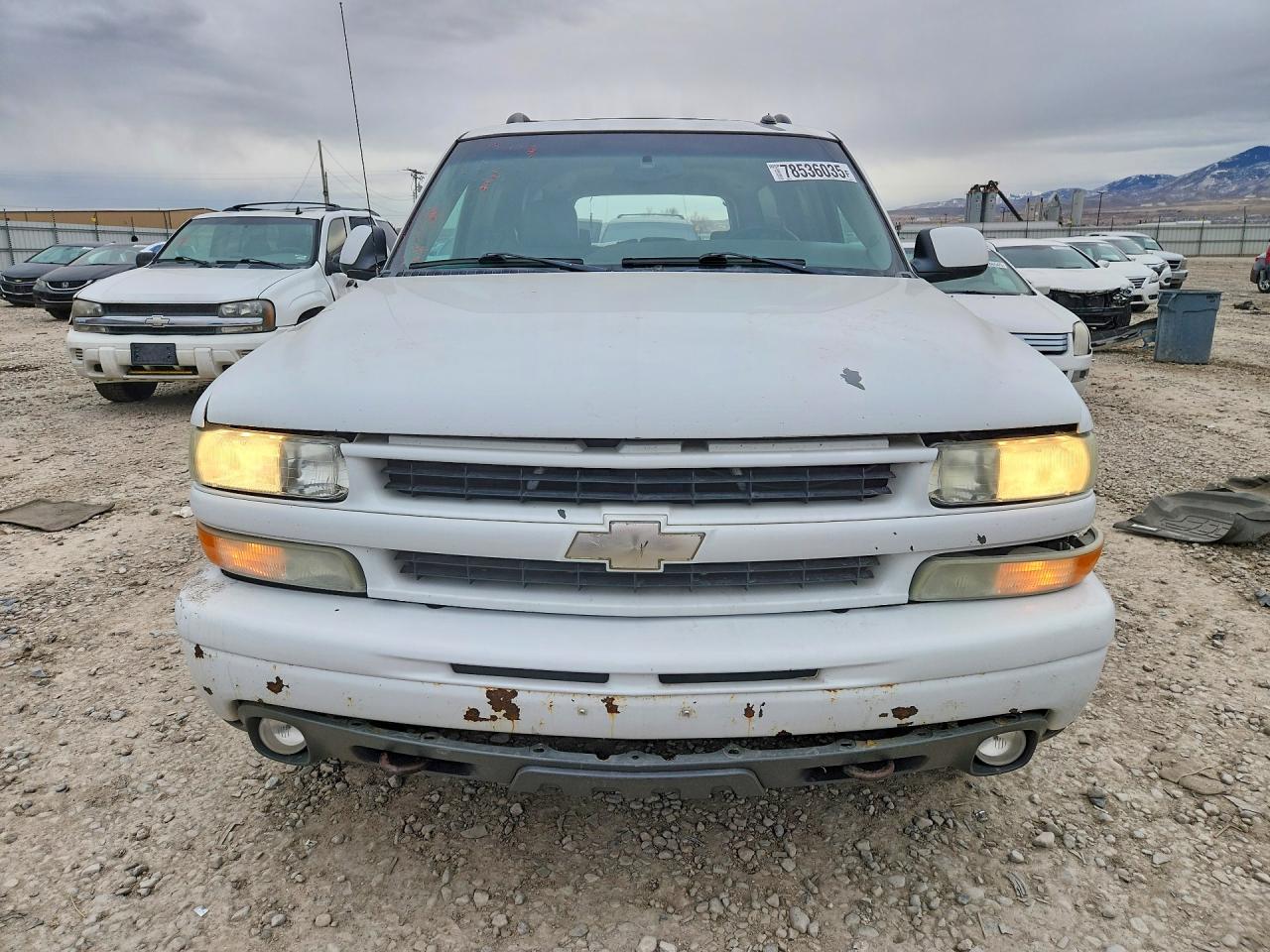 2005 CHEV SUBURBAN K1500 photo 5