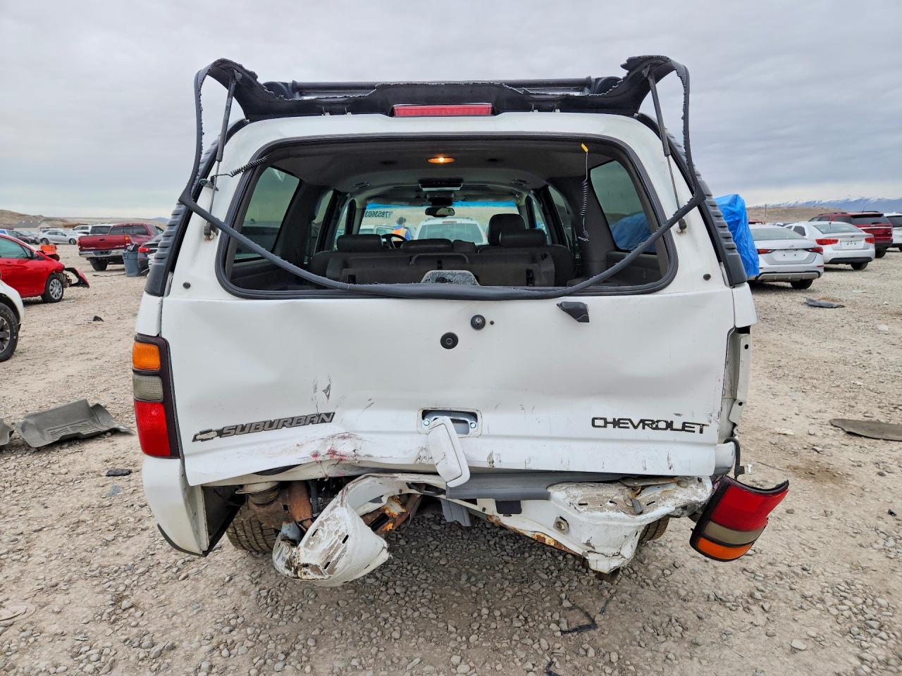 2005 CHEV SUBURBAN K1500 photo 6