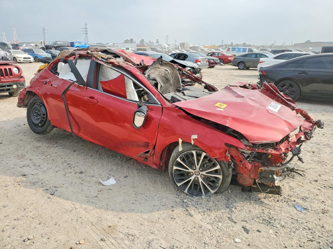 2020 TOYOTA CAMRY photo 7