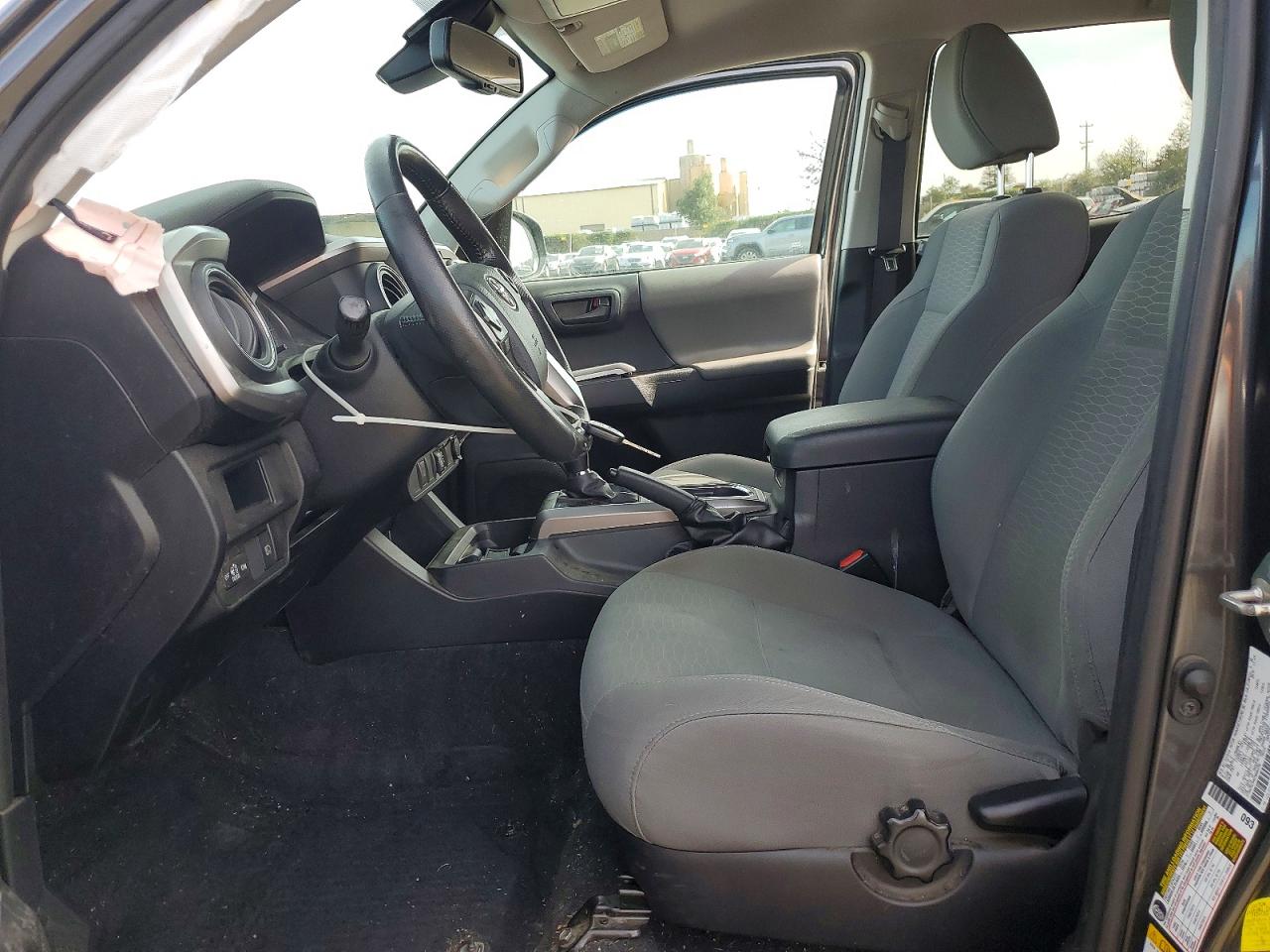 2019 TOYOTA TACOMA SR5 V6 photo 13