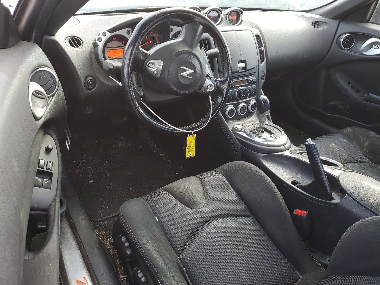 2012 NISSAN 370Z BASE photo 8
