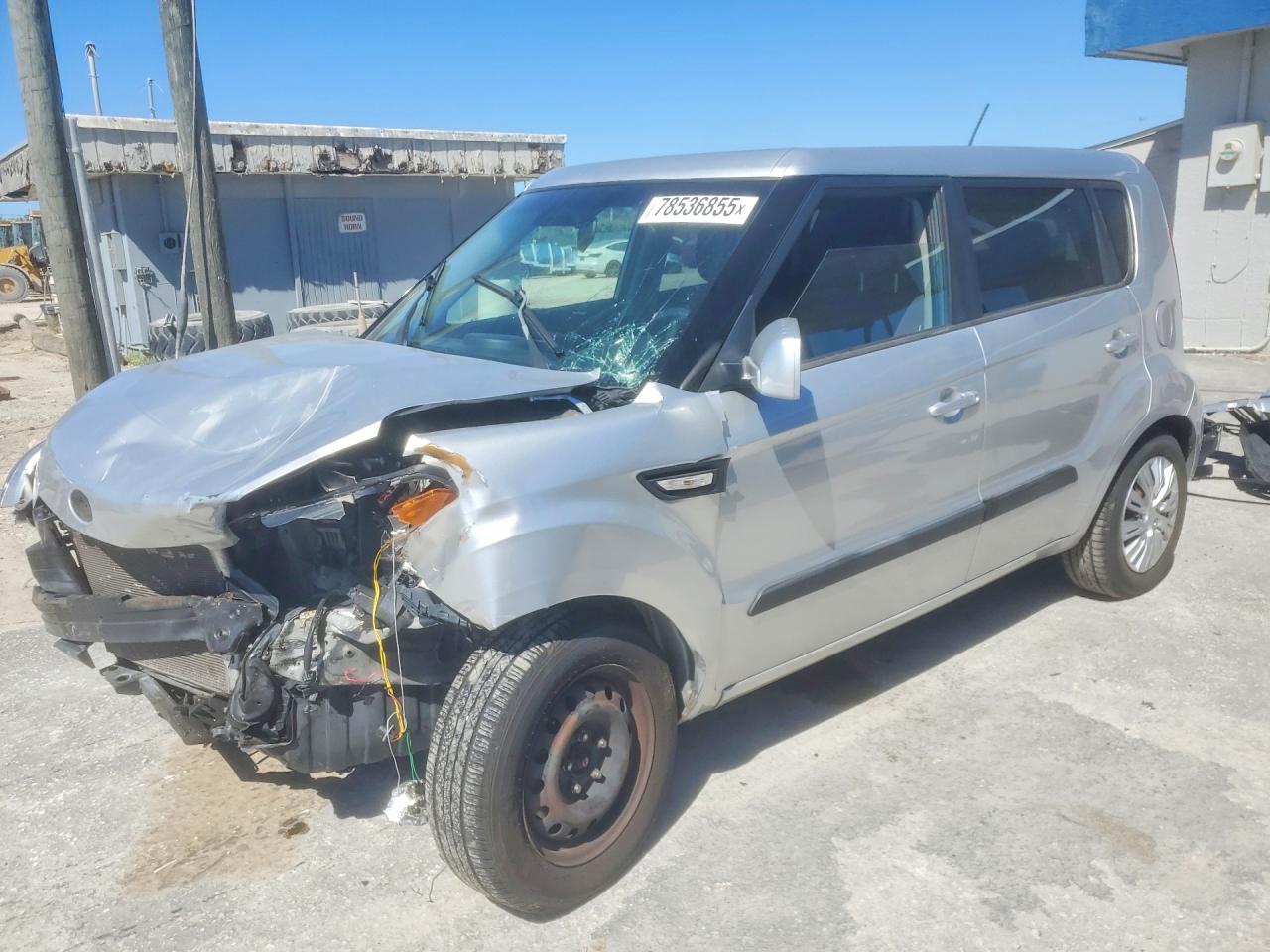 2013 KIA SOUL