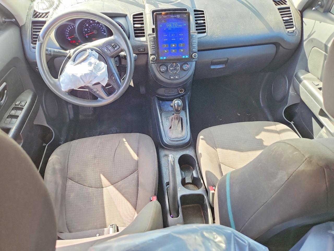 2013 KIA SOUL BASE photo 8