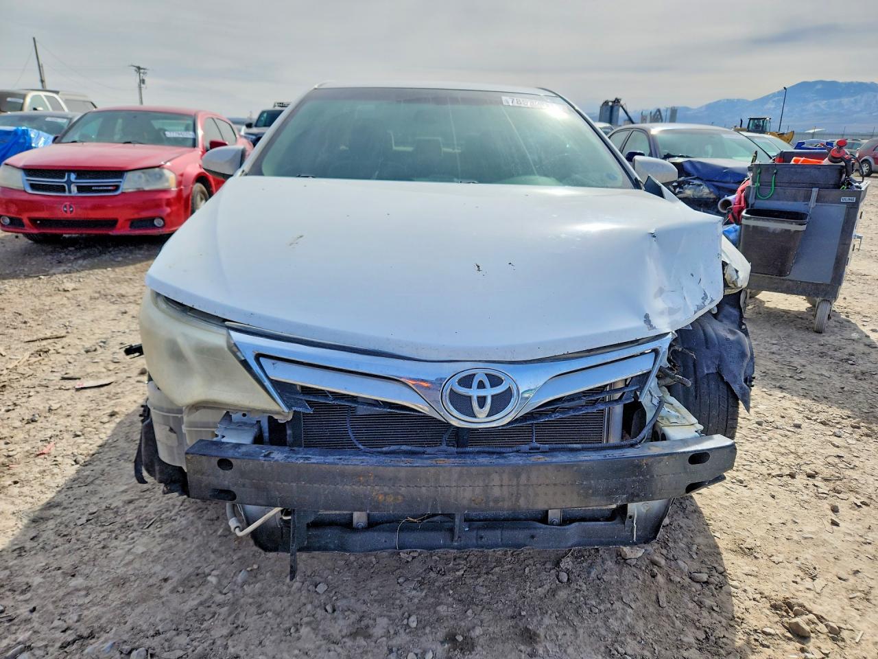 2012 TOYOTA CAMRY LE photo 9