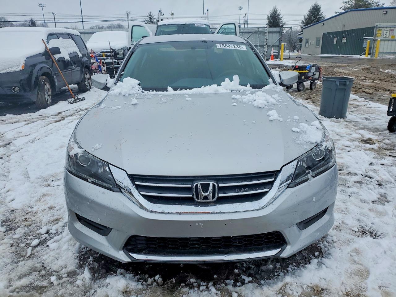 2013 HONDA ACCORD LX photo 5
