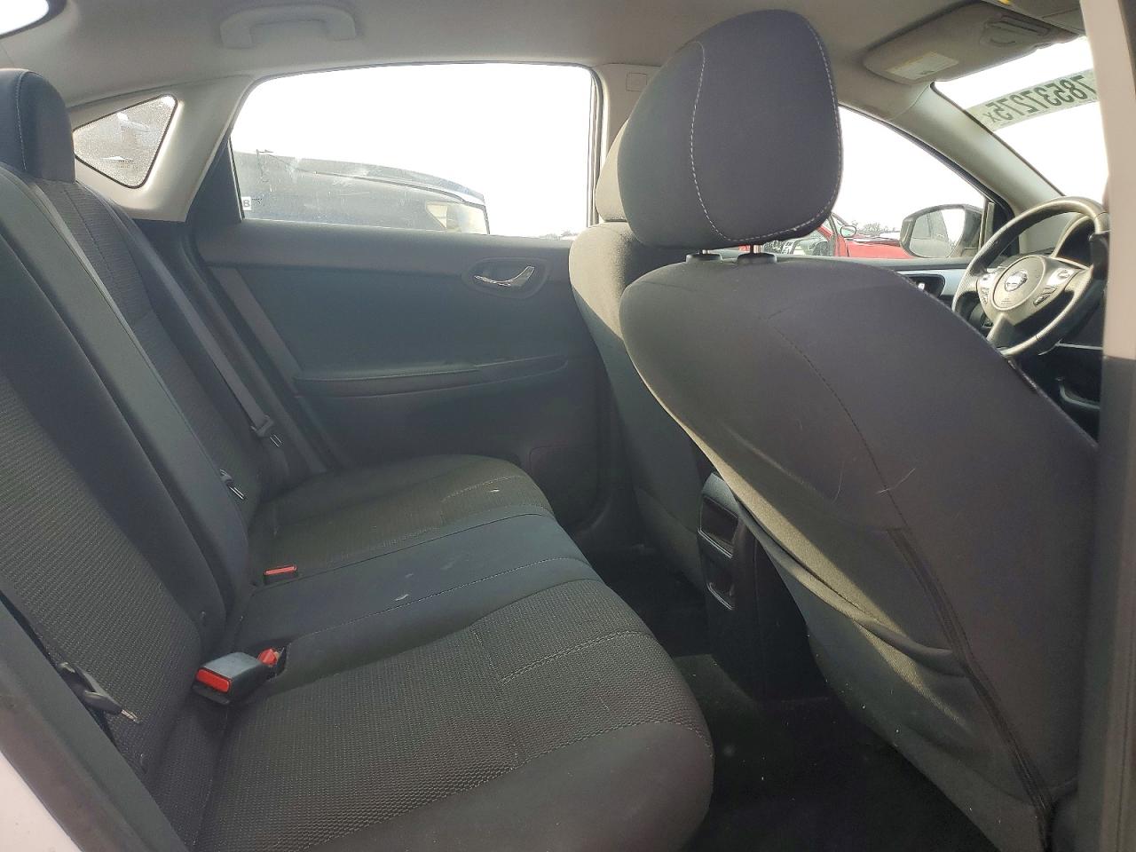 2018 NISSAN SENTRA S photo 10