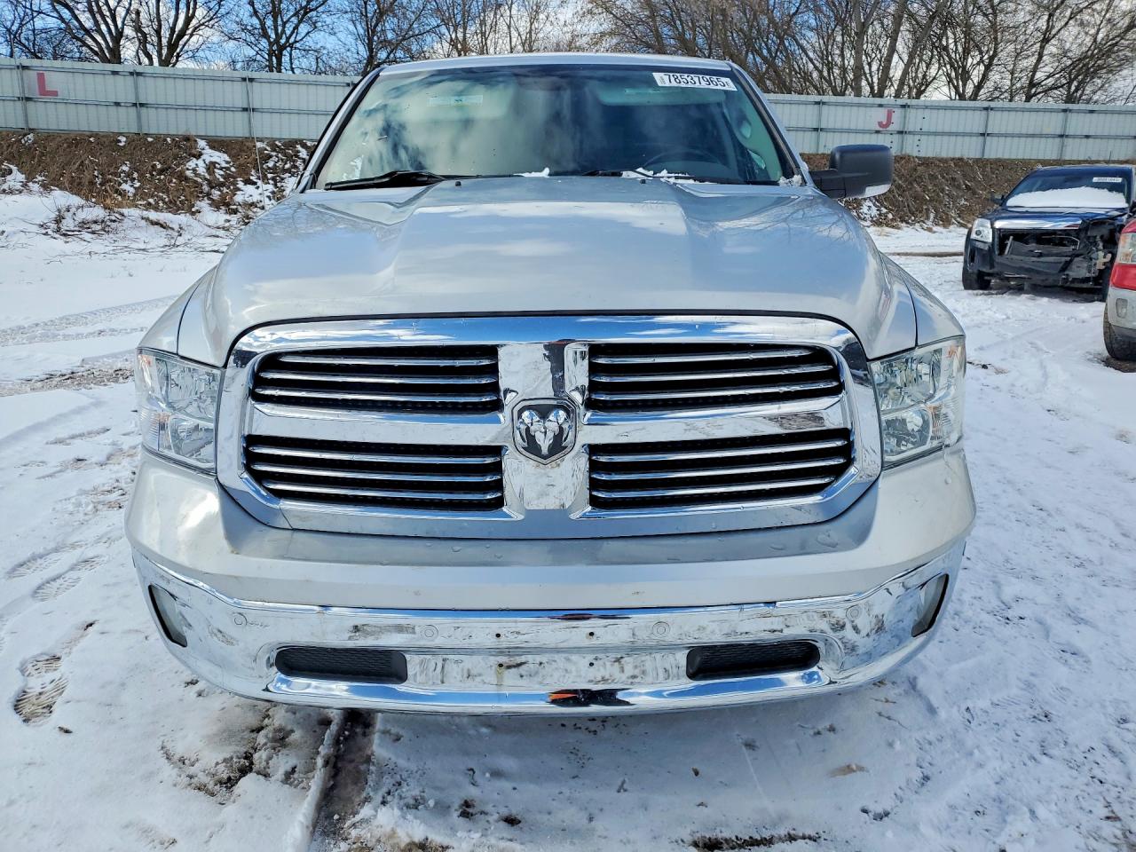 2018 RAM 1500 SLT photo 5