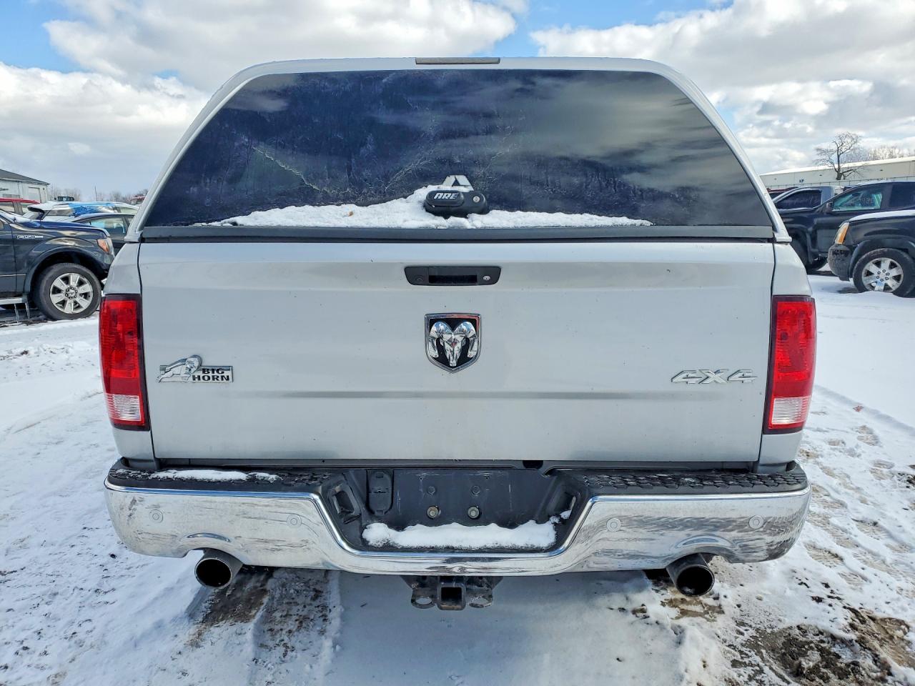 2018 RAM 1500 SLT photo 6