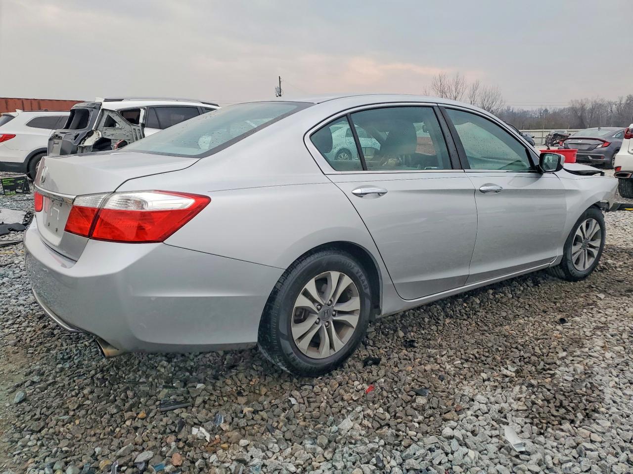 2015 HONDA ACCORD LX photo 7