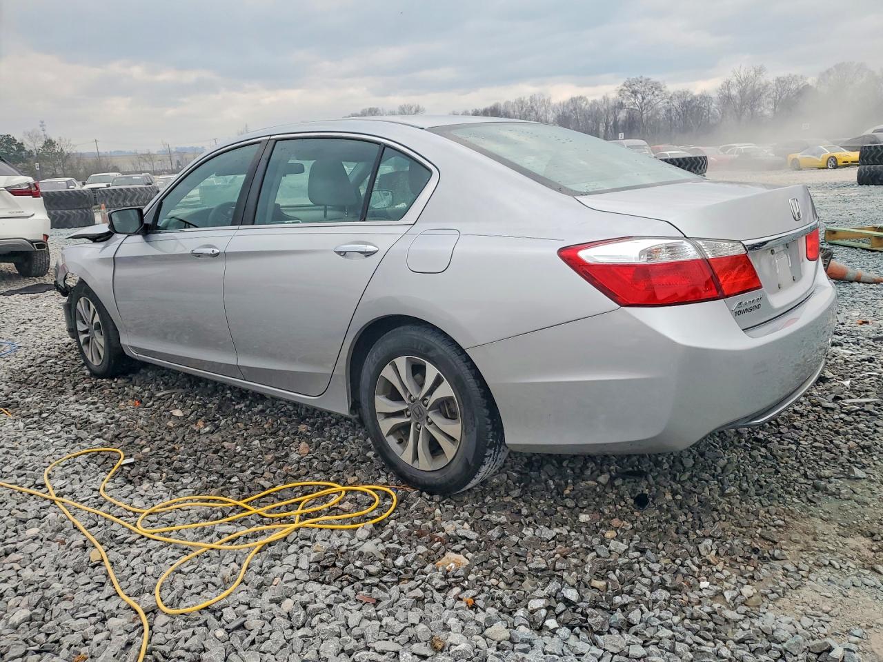 2015 HONDA ACCORD LX photo 4