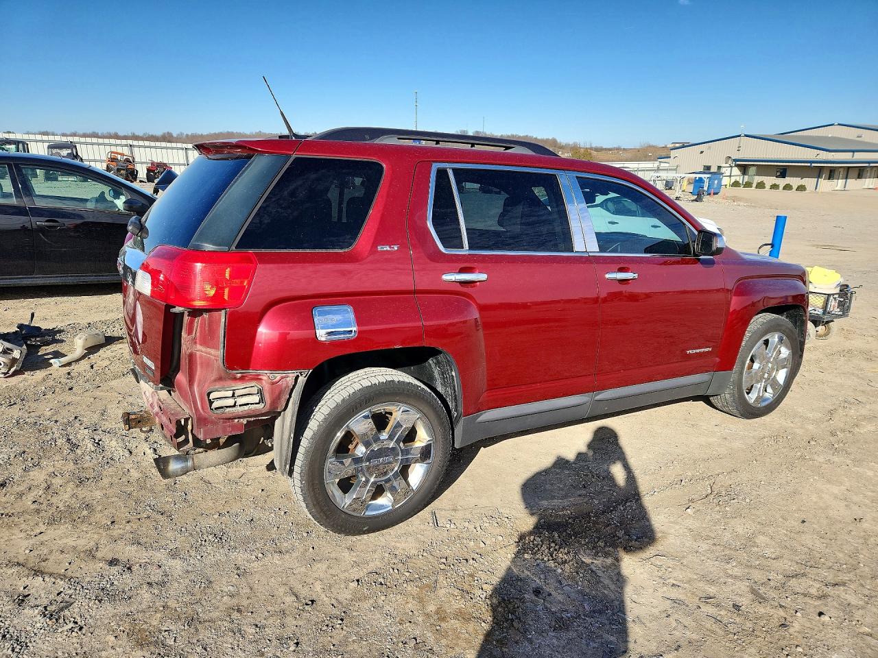 2011 GMC TERRAIN SLT photo 5