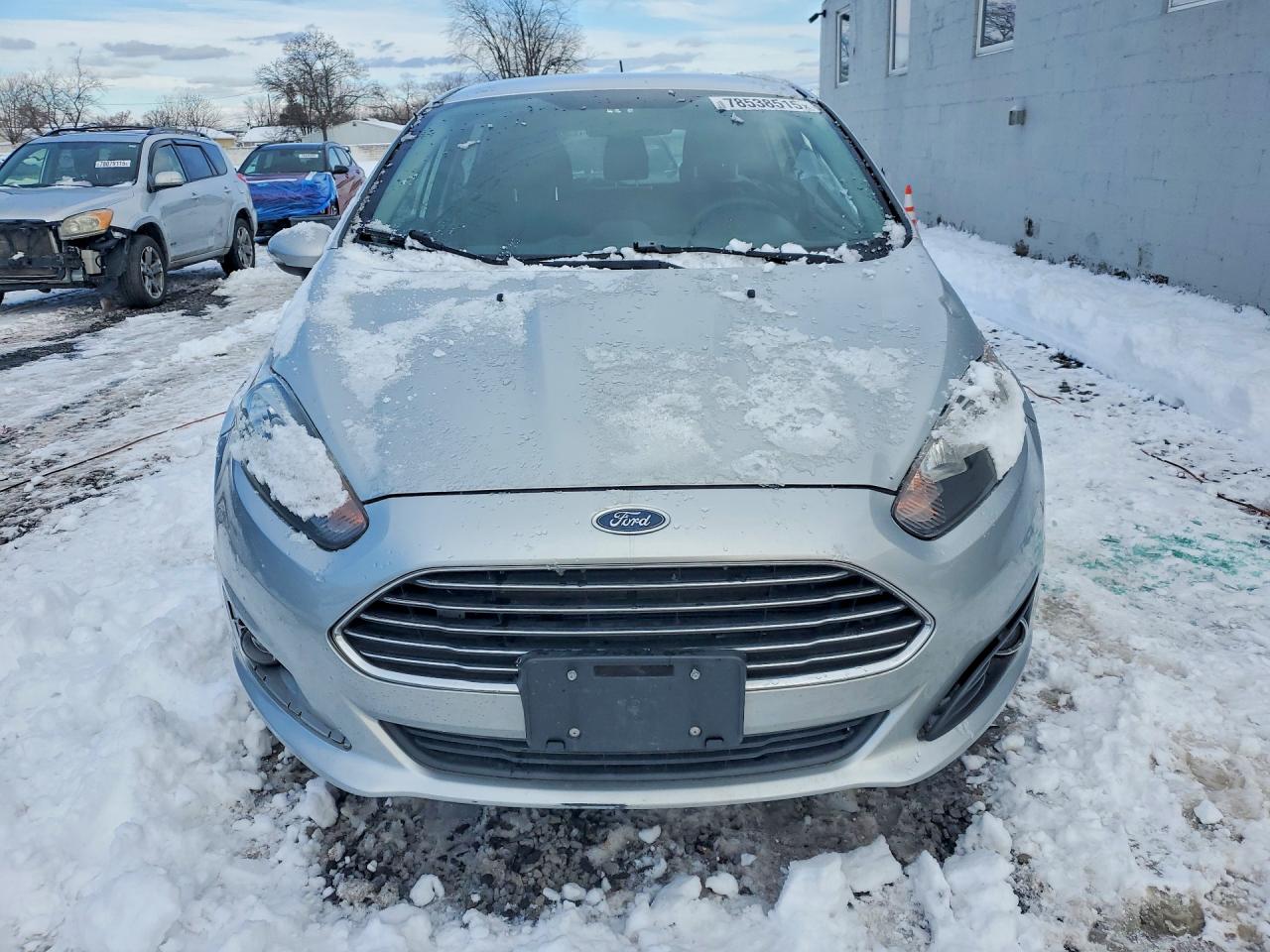 2015 FORD FIESTA SE photo 9