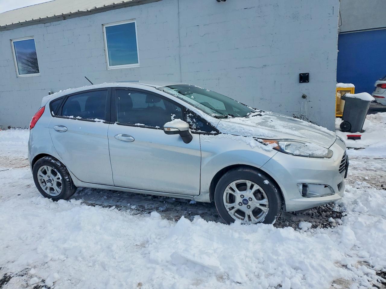 2015 FORD FIESTA SE photo 7